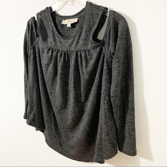 Ann Taylor LOFT Long Sleeve Rounded Neckline Cold Shoulder Gathered Front Top 🩶 - Picture 2 of 8